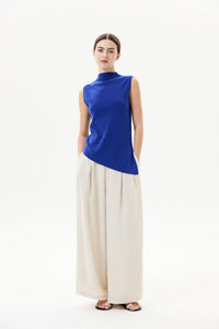 Asymmetrical Hem Knit Top