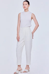 Pleated Tapered Pants