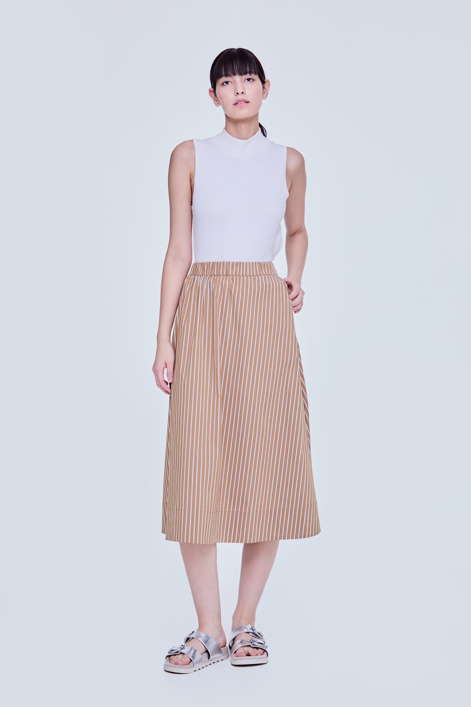 Wide Flare Stripes Skirt