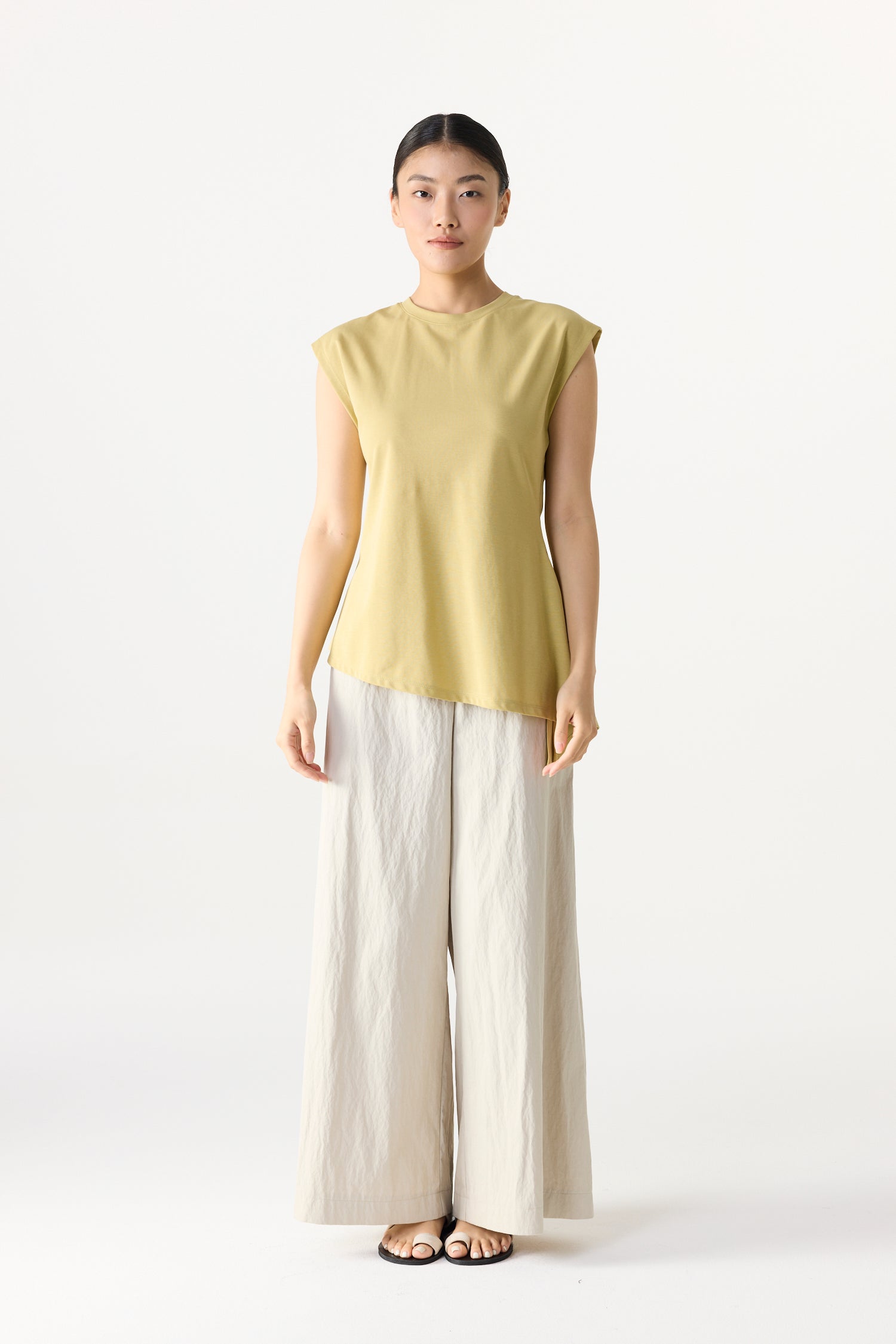 Asymmetrical Side Slit Top