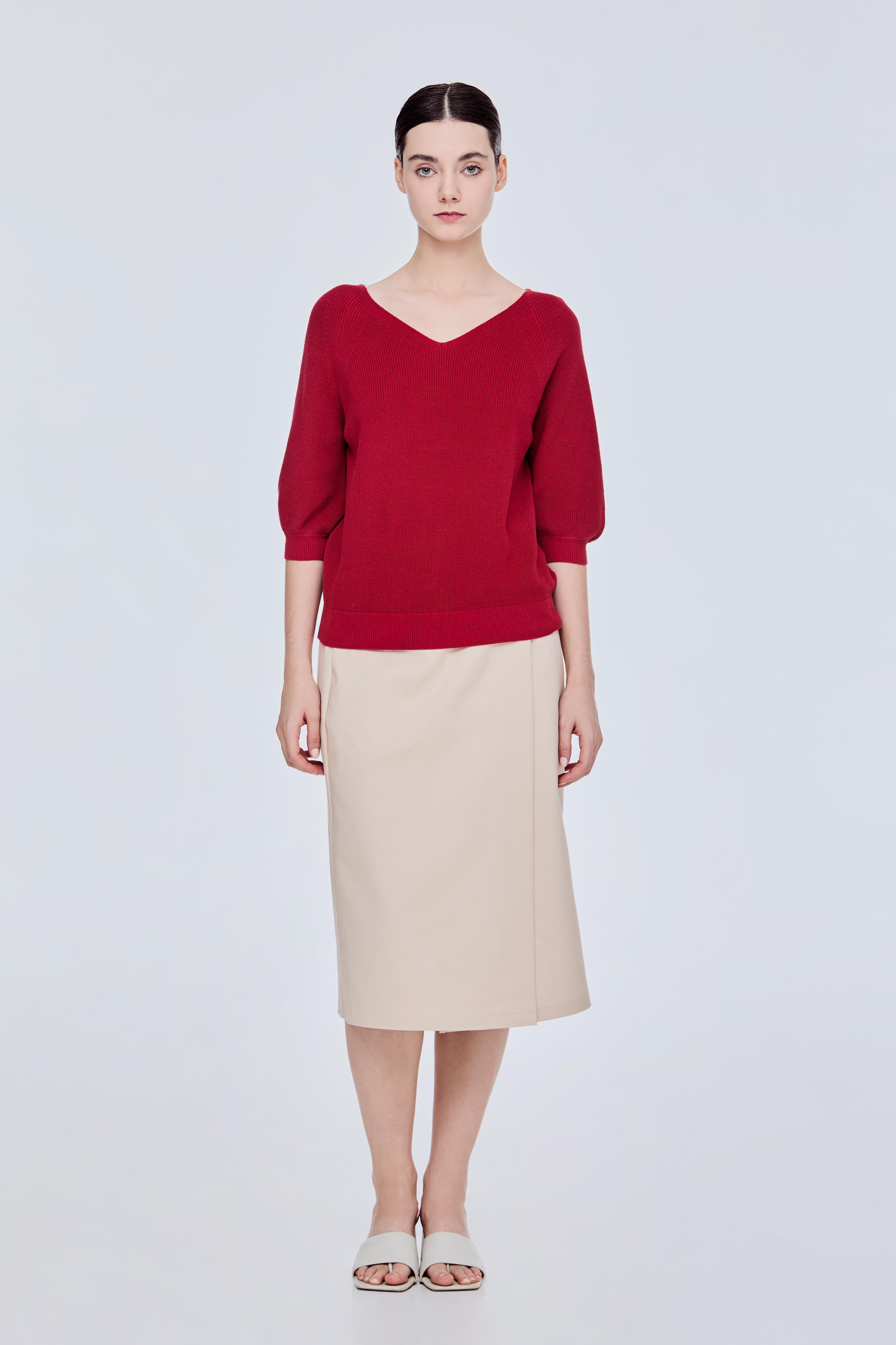 V-Neck Raglan Knit