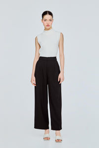 Basic Pleated Wide Legs Trousers