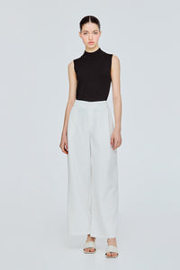 Basic Pleated Wide Legs Trousers