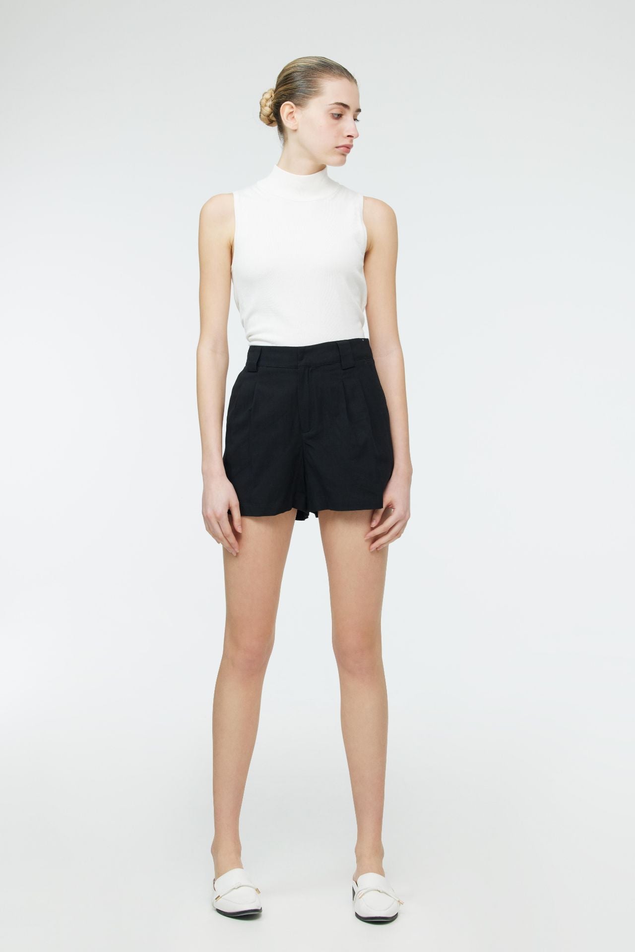 Pleated Wide Shorts