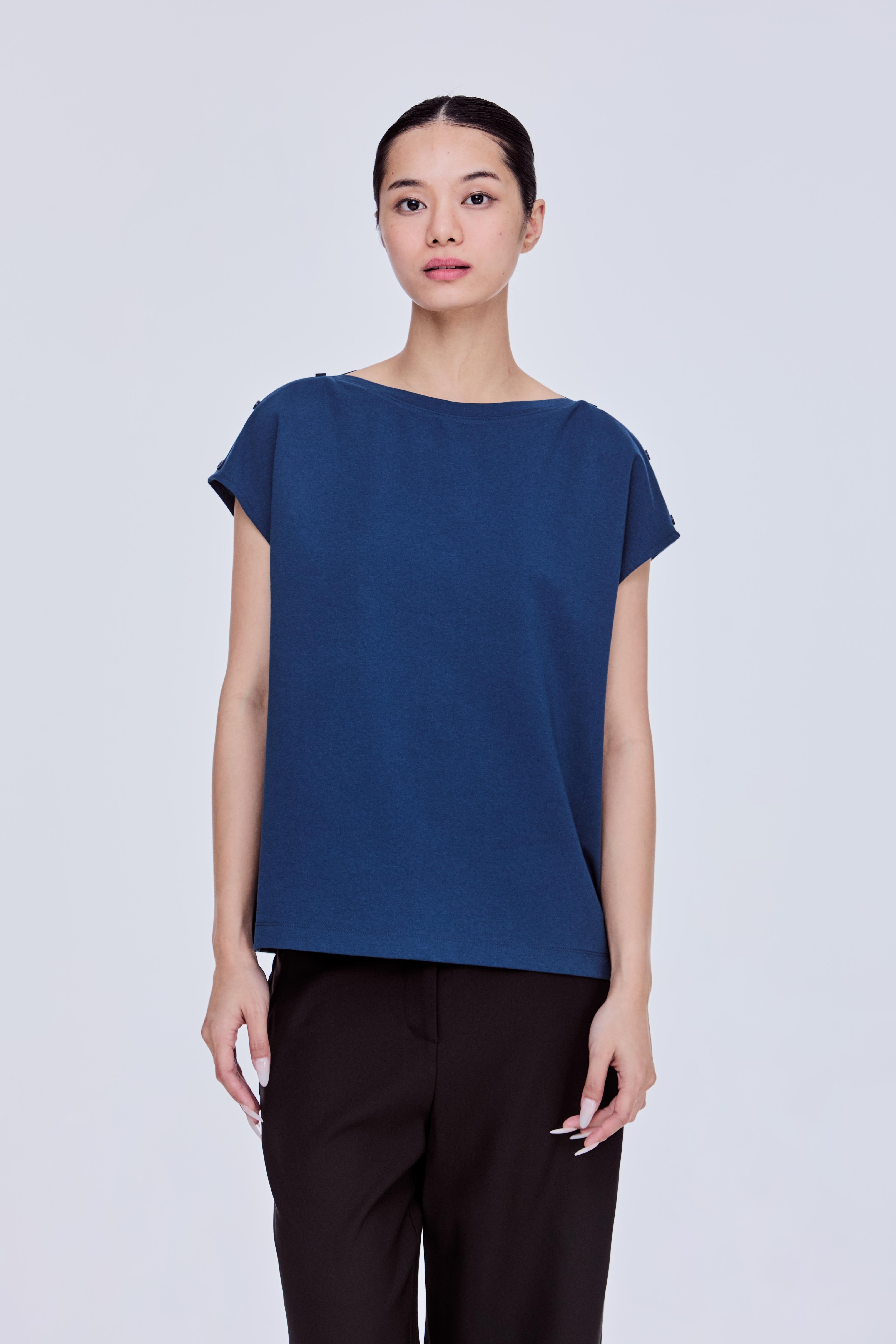 Basic Everyday Magyar Tee