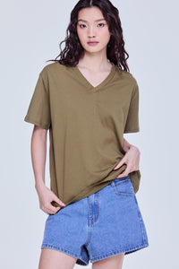 Boxy V-Neck Tee