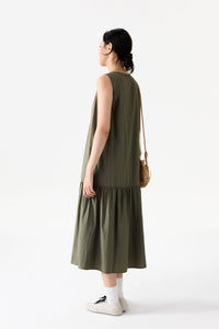 Flowy Sleeveless Maxi Dress