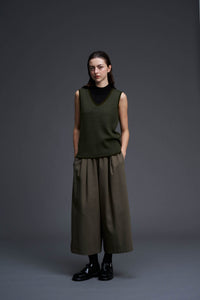 Two-Tone Sleeveless Knit Top