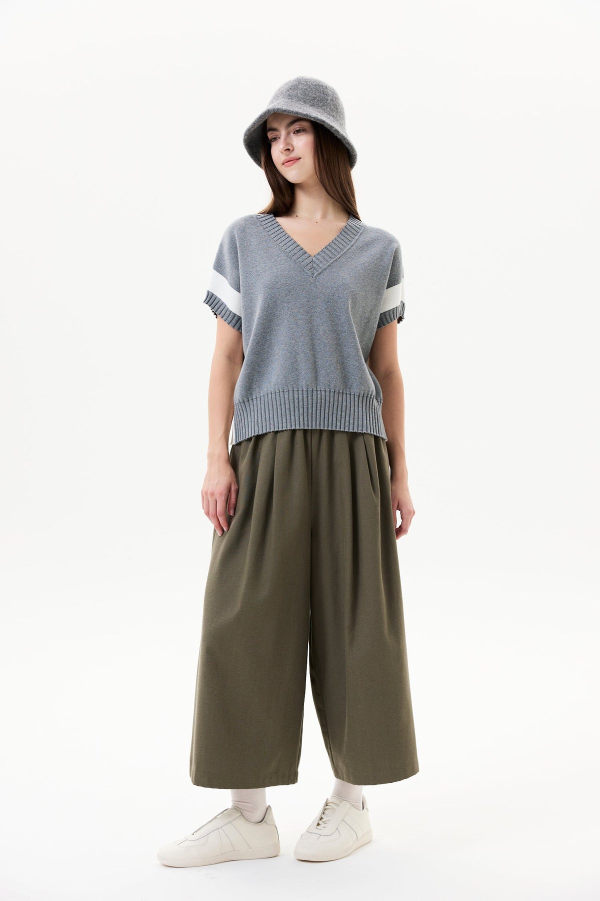 Gathered Wide-Leg Pants