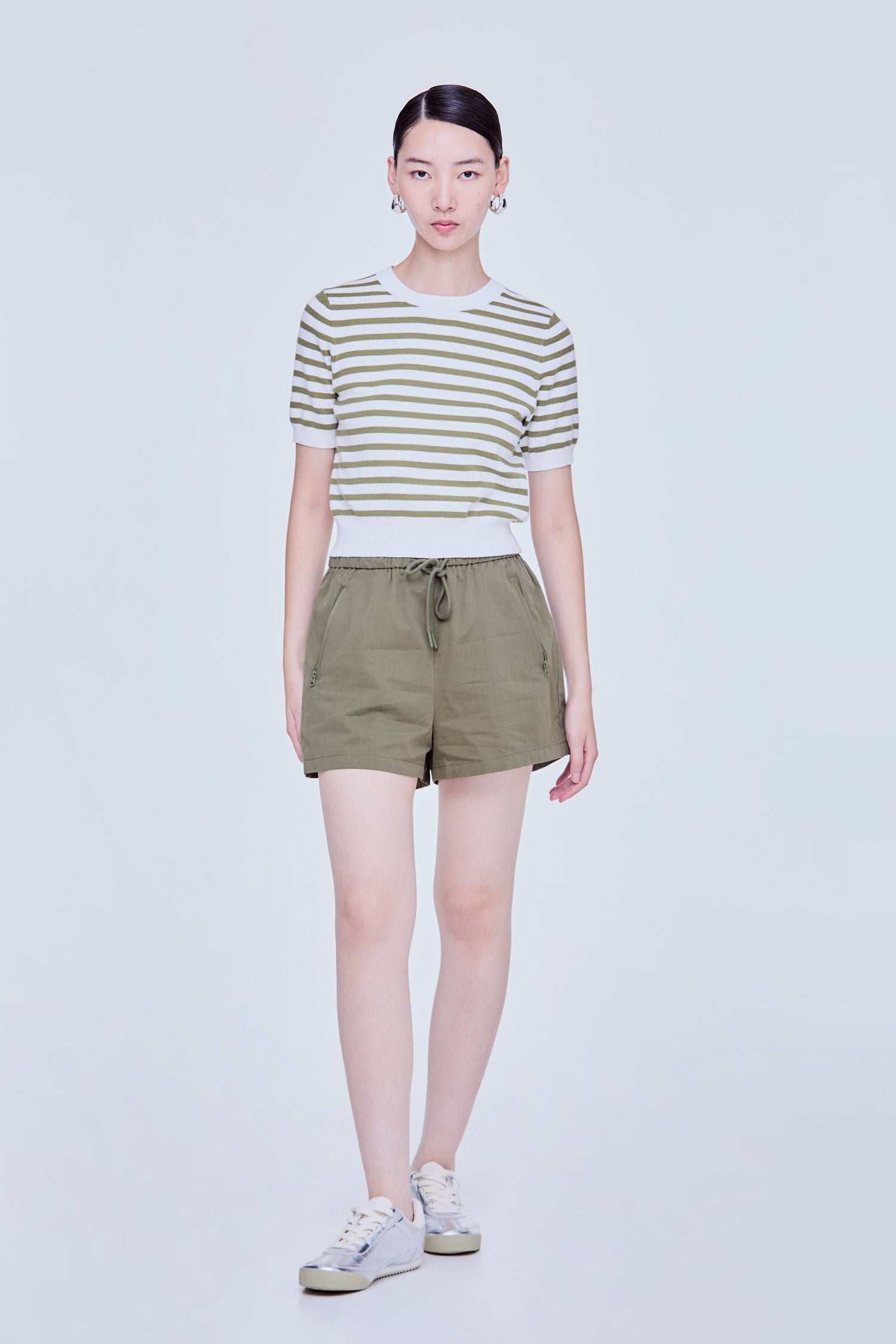 Classic Crew Neck Knit Top