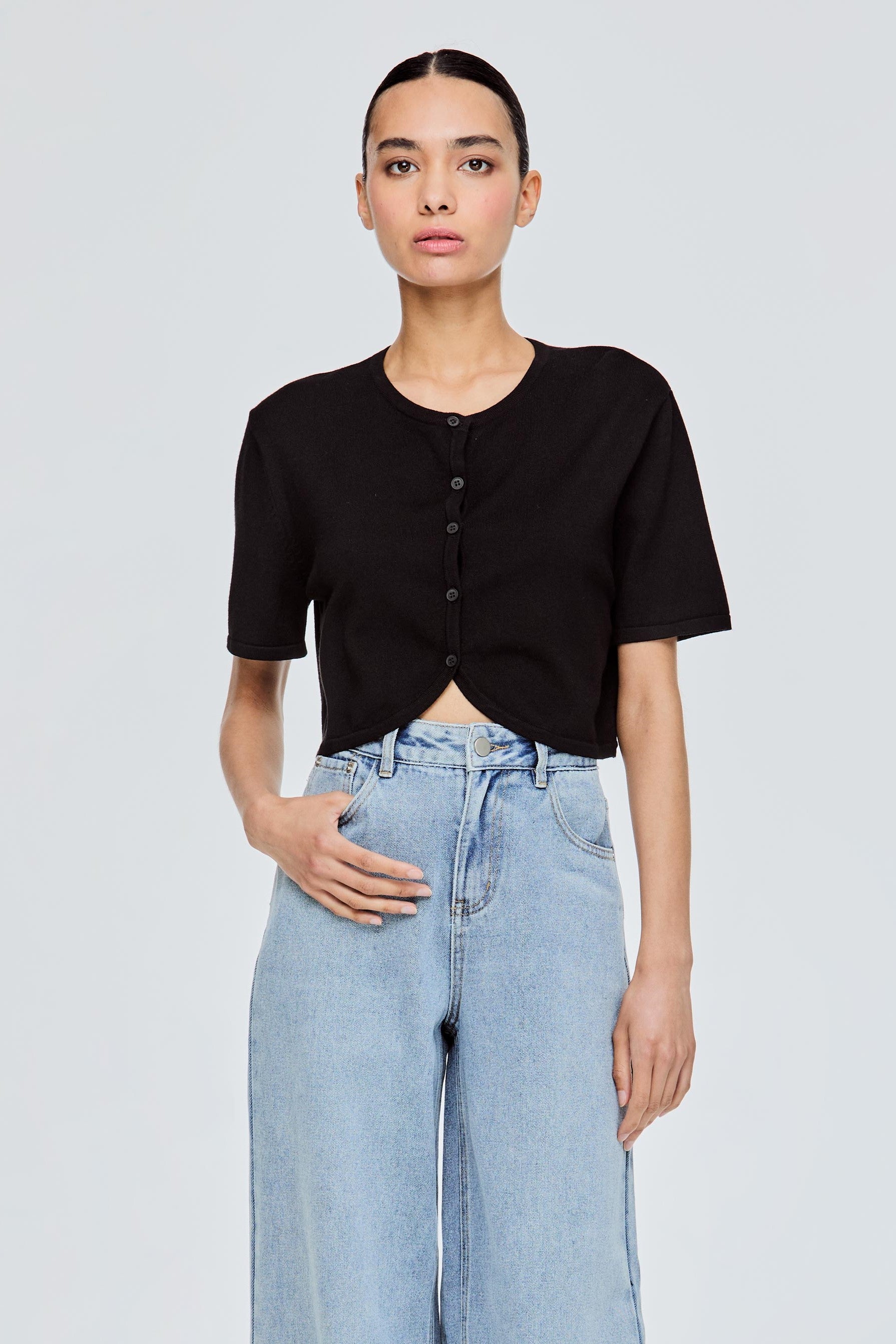 Curve Hem Knit Top