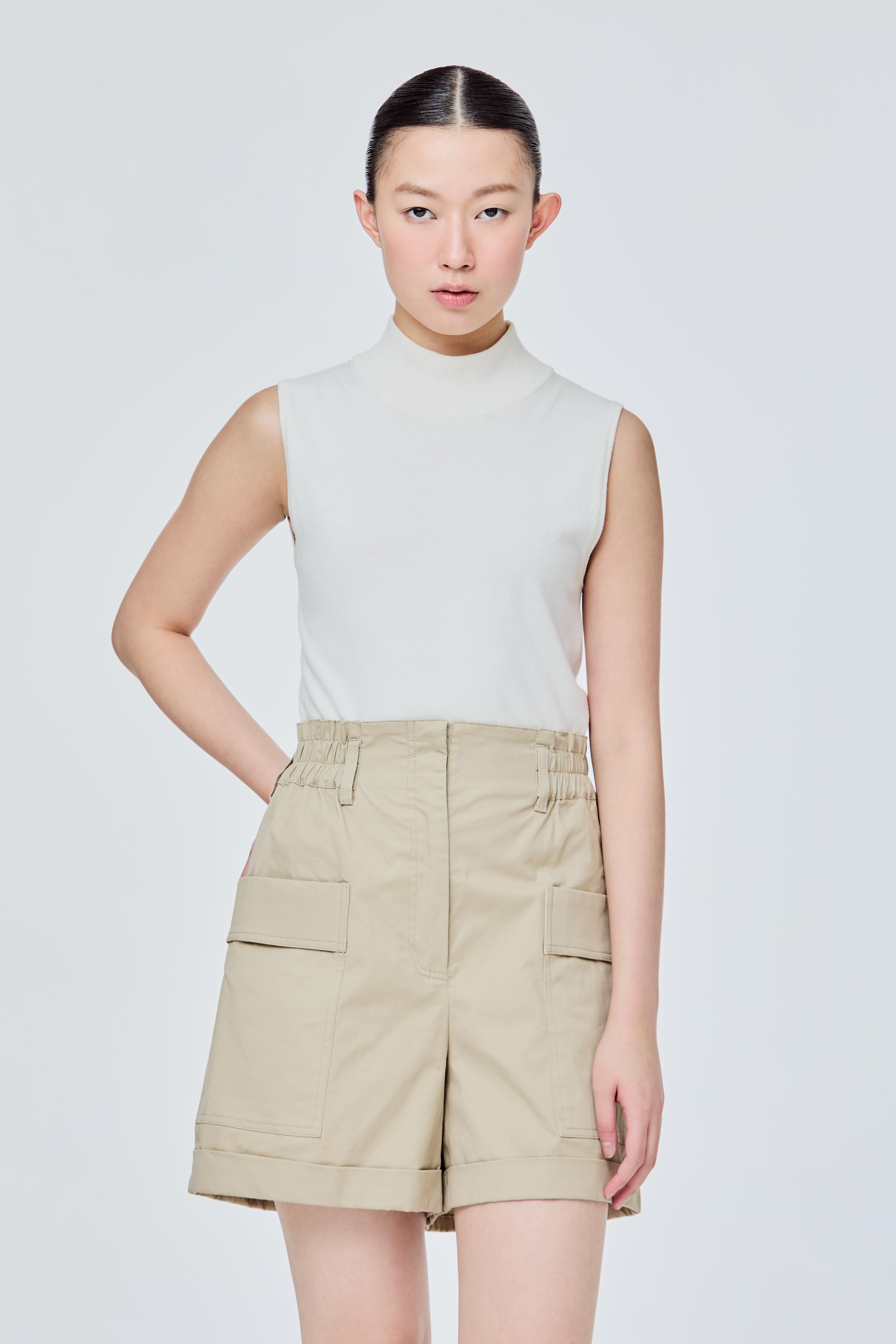 Elasticated Wide-Legged Shorts