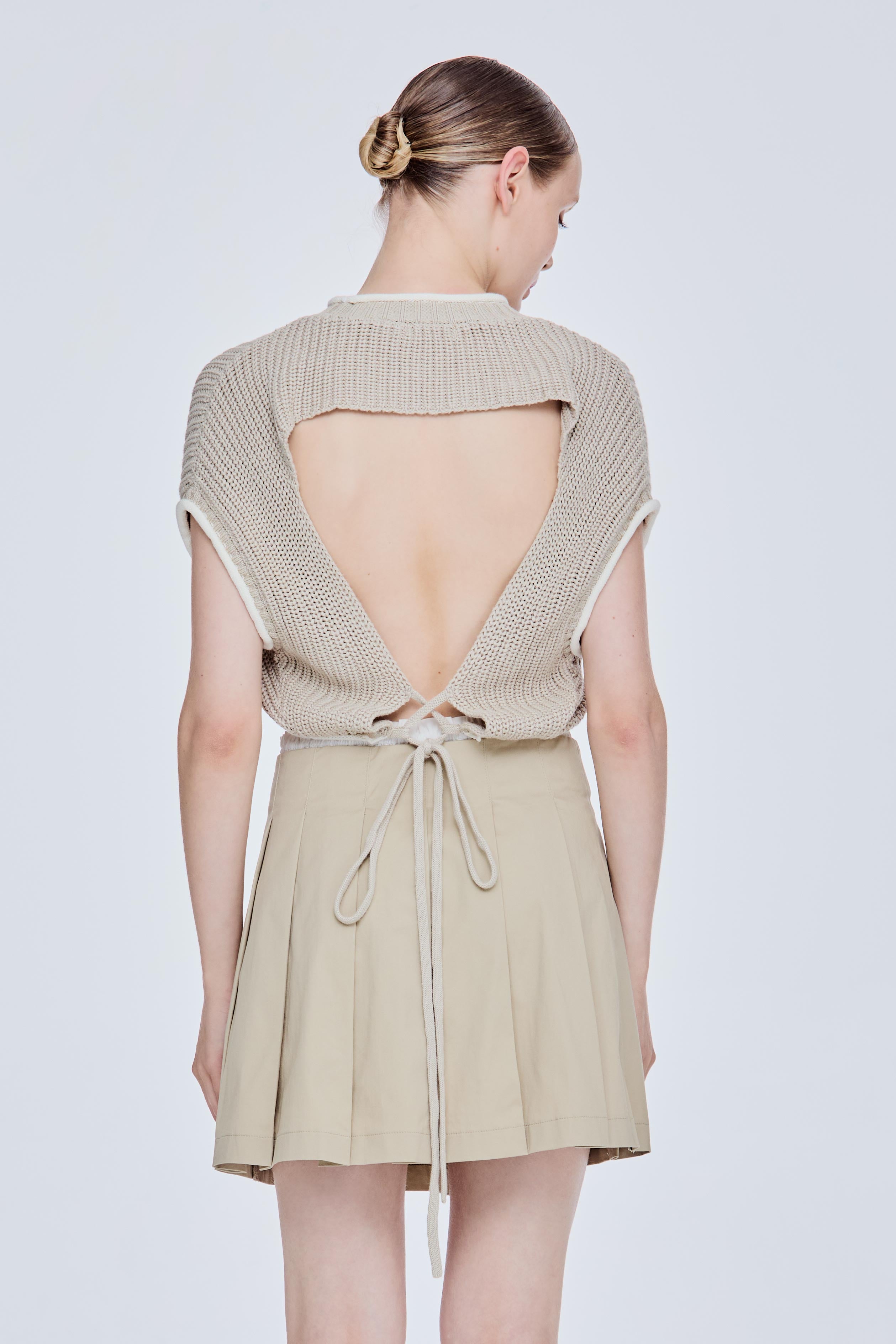 Cut-Out Cropped Knit Top