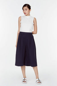 10138 NAVY WIDE LEGGED PLEATED CULOTTES