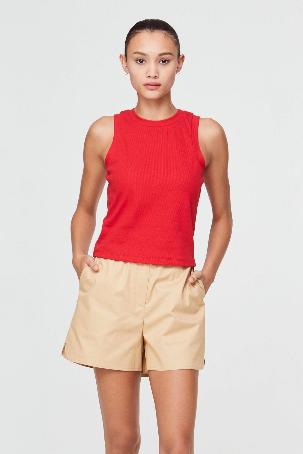 10368 RED ROUND NECK BASIC TANK TOP