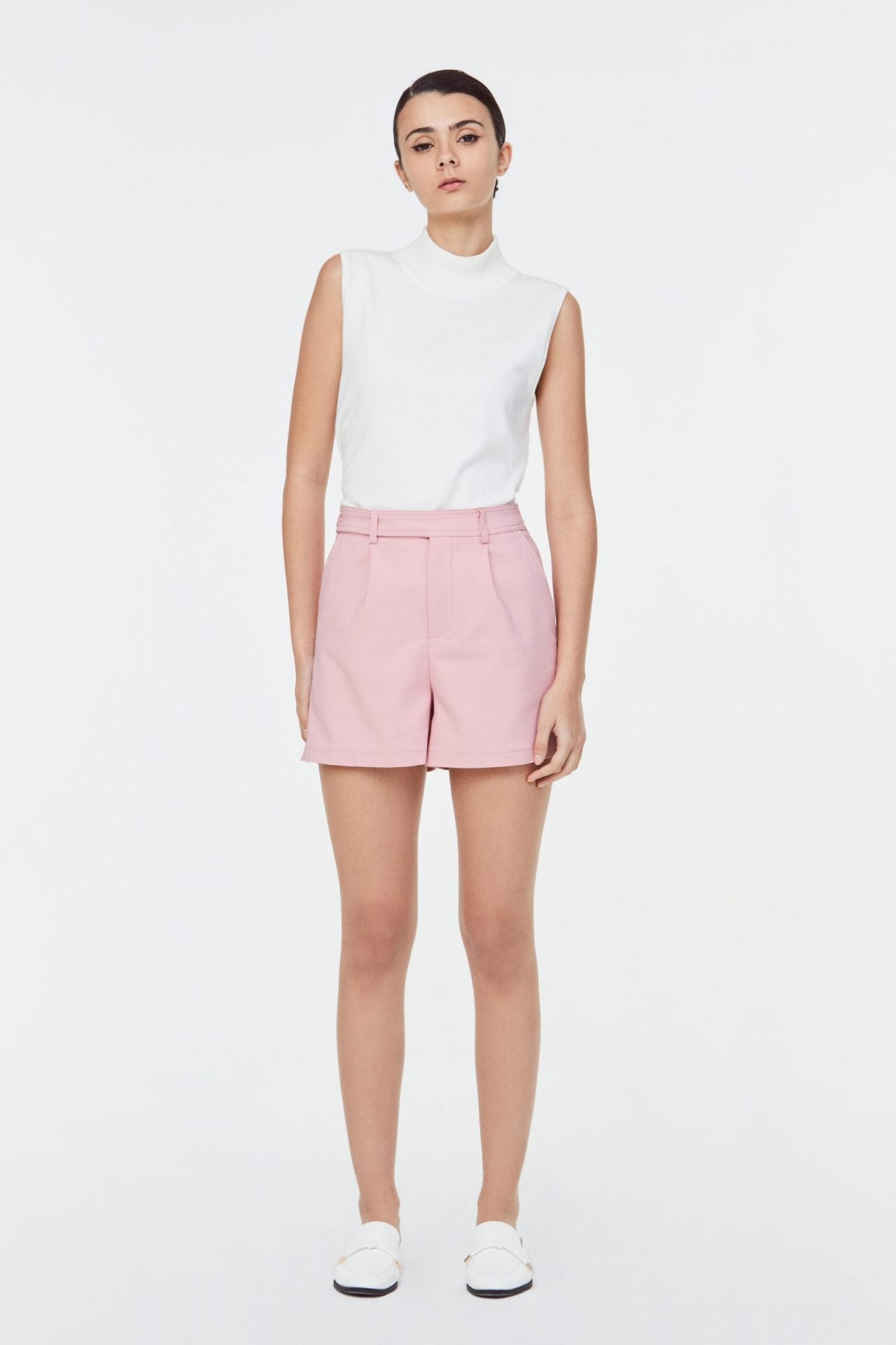10409 Front Pleated Shorts Pink