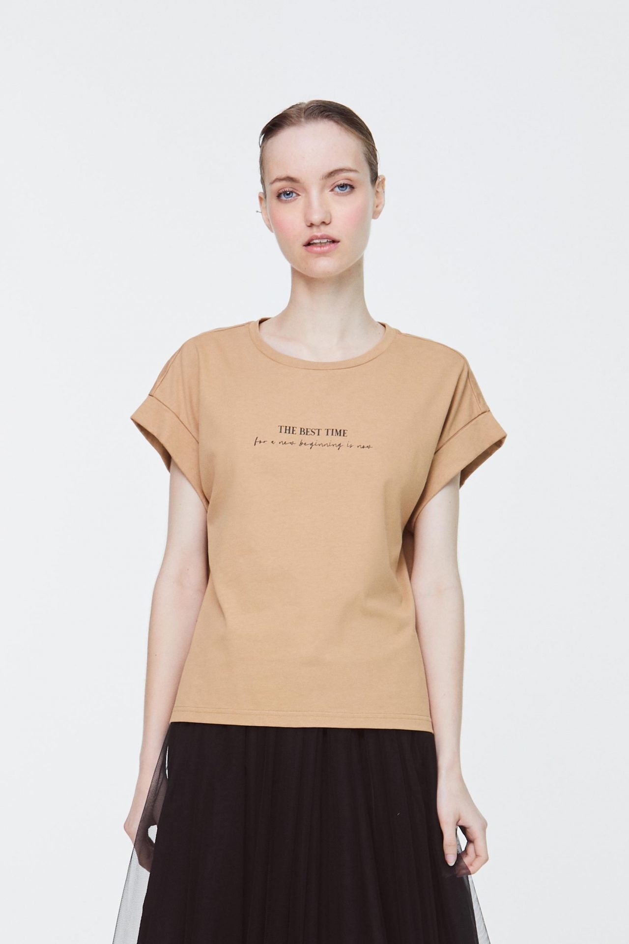 10632 Khaki Contrast Typography Magyar Tee