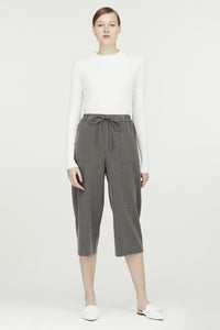 8073 PATCHED POCKETS CULOTTES D.GREY