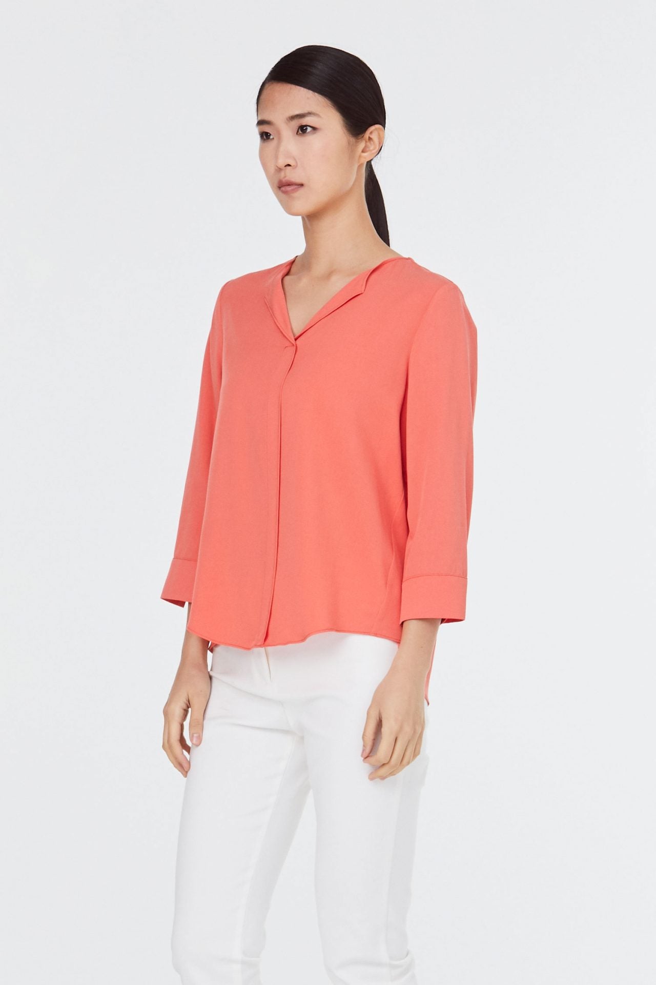 9384 CORAL WING COLLARED BLOUSE
