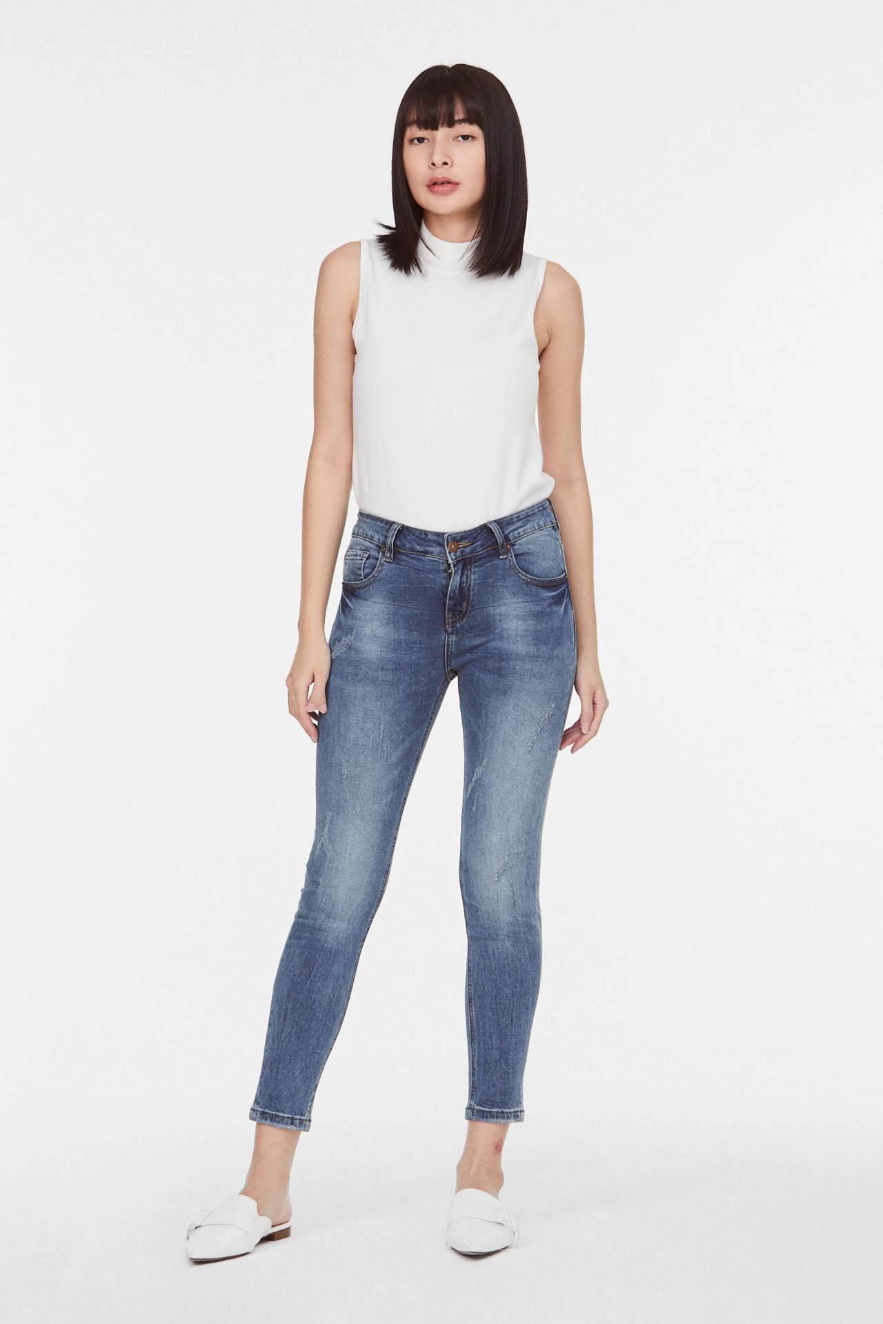 9633 Washed Tappered Jeans