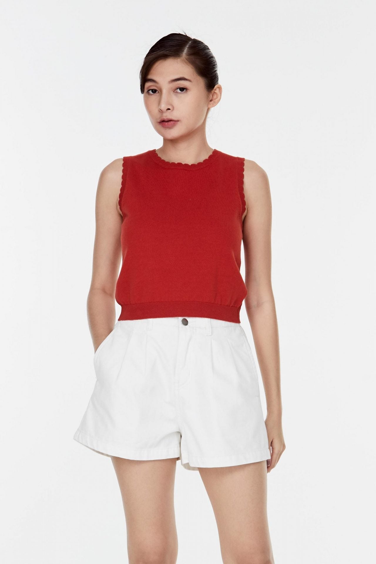 9816 BRICK RED SCALLOP TRIMMED KNIT TOP