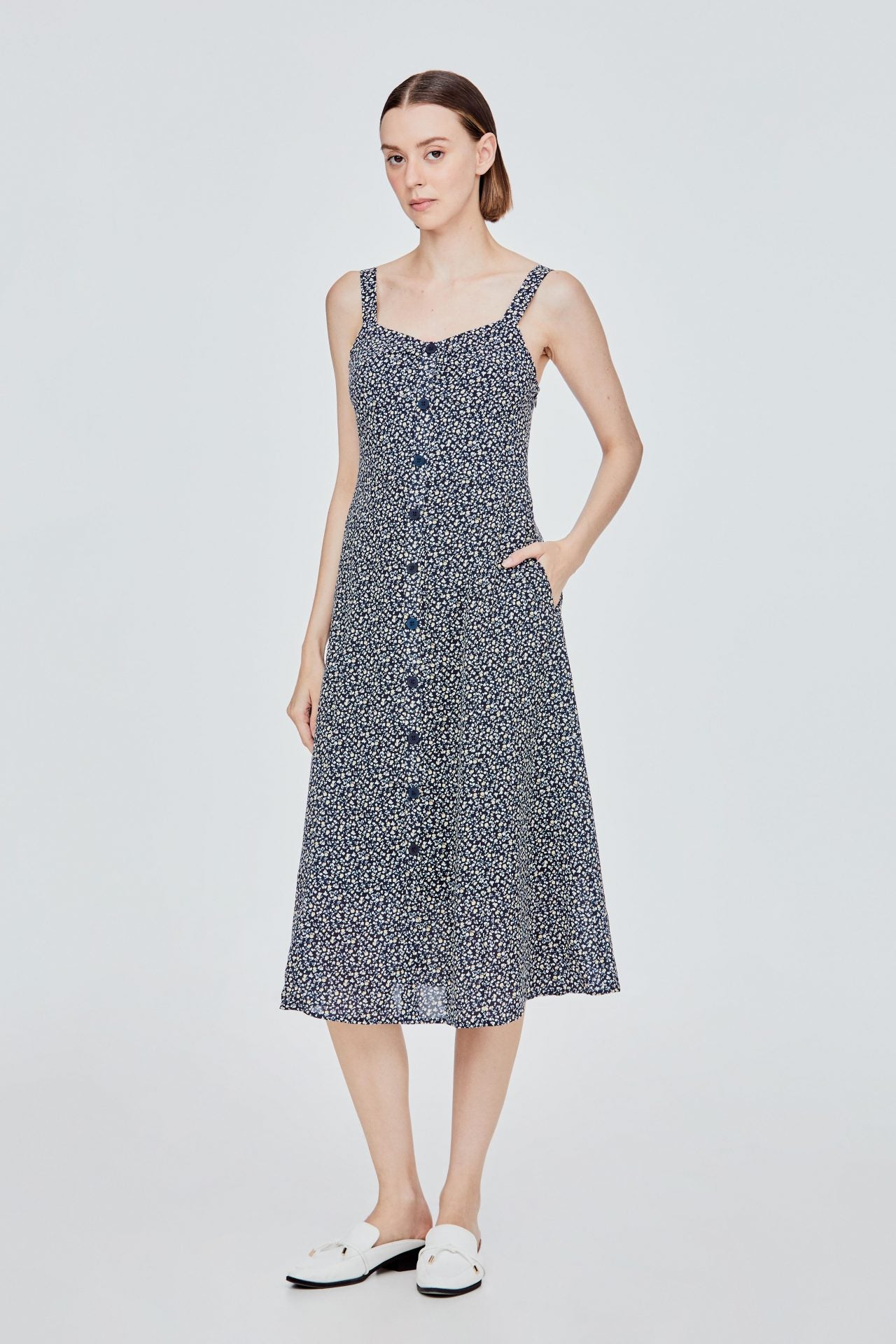 AD 11680 BUTTON DOWN SUNDRESS NAVY FLORAL
