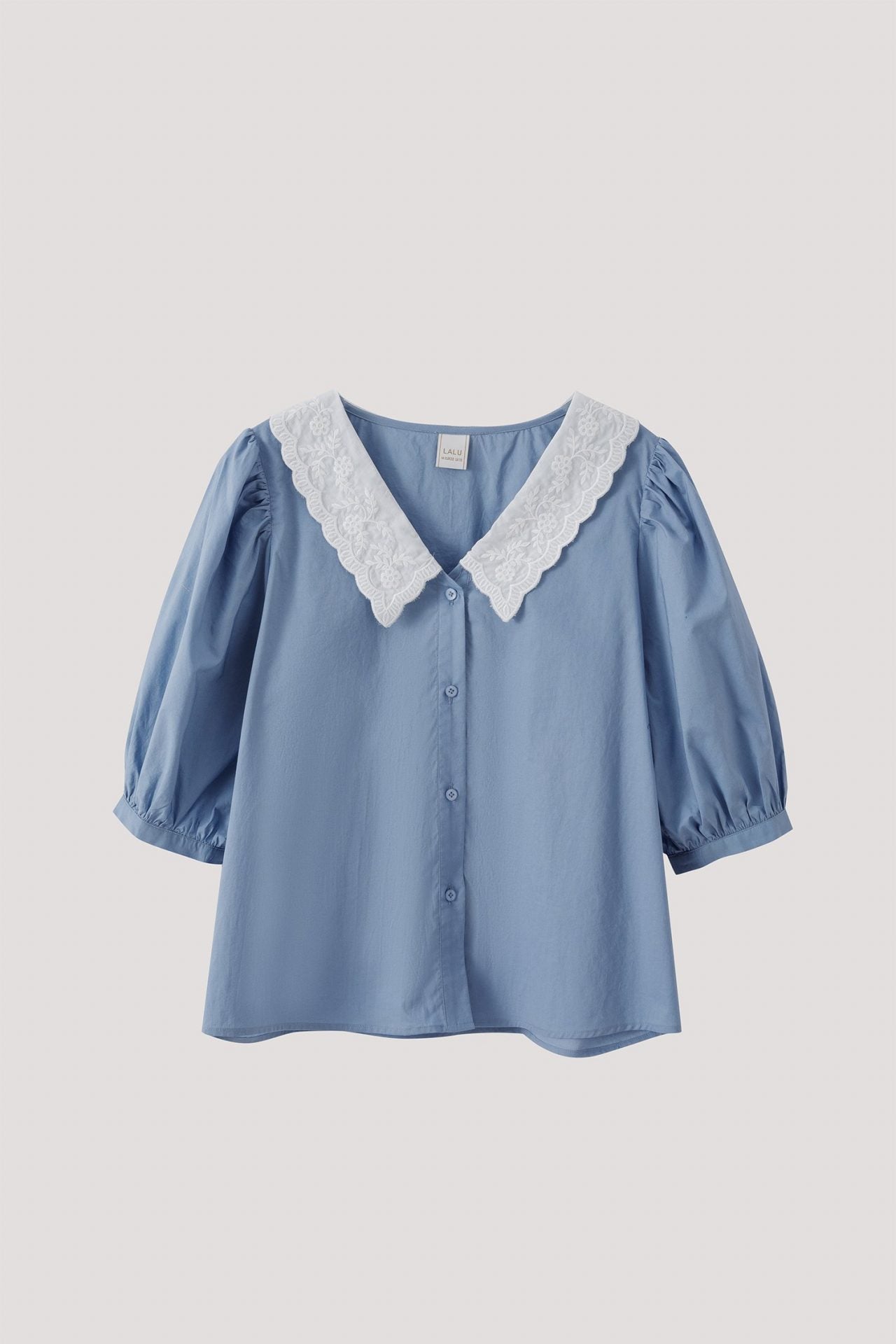 BB 9057 COLLARED V-NECK BLOUSE DUSTY BLUE