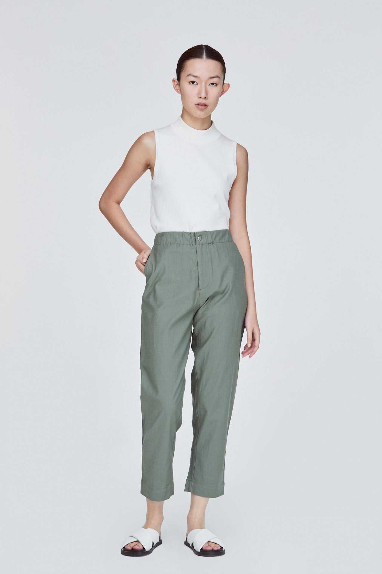 BPL 11023 ELASTICATED TAPPERED TROUSERS ARMY GREEN