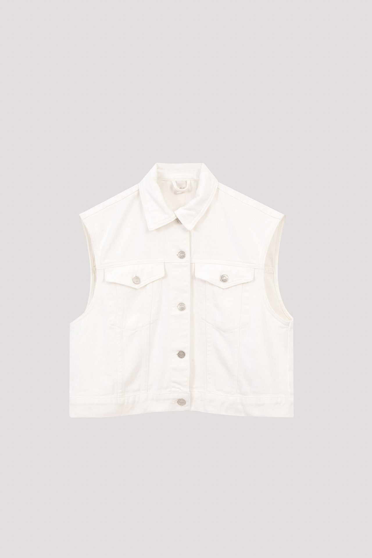 BV 10862 OR 10863 BUTTONED VEST CREAM